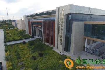 乌兰察布：家门口建起马铃薯博物馆 ()